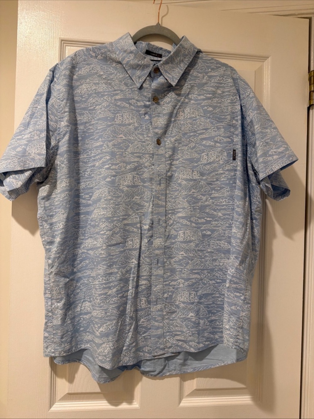 Light Blue Printed Short-Sleeve Men's Shirt -Eddie Bauer 100% cotton XXL